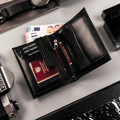 Skórzany portfel męski o karbowanym wykończeniu – peterson