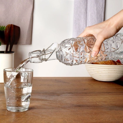 Butelka szklana zdobiona na alkohol wino nalewkę likier syrop sok z korkiem klipsem 0,75 l