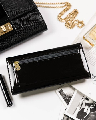 Duży lakierowany portfel damski z systemem rfid protect