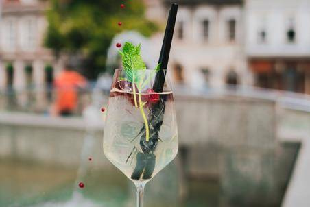 Słomki szklane czarne 20cm zestaw 6 sztuk ze szczoteczką 26599