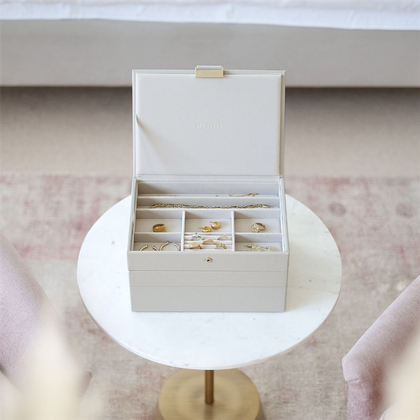 Szkatułka na biżuterię Stackers potrójna classic jasnobeżowa