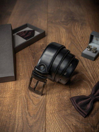 Gładki pasek męski z wysokojakościowej połyskującej skóry naturalnej