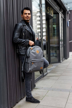 Lekki plecak turystyczny z poliestru