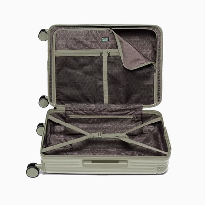 Średnia walizka PUCCINI DALLAS PC034B 5A Zielona