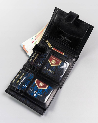 Duży portfel męski z zapięciem na zatrzask