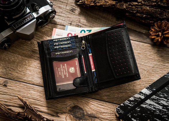 Portfel męski ze skóry naturalnej Peterson Czarny