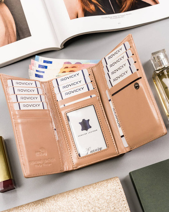 Klasyczny skorzany portfel damski z ochrona kart RFID Protect