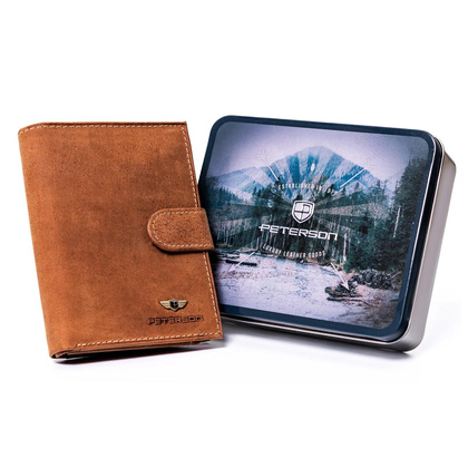 Klasyczny skorzany portfel z zapinka na zatrzask