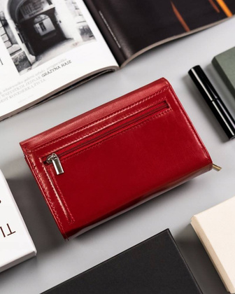 Damski, średni portfel ze skóry naturalnej