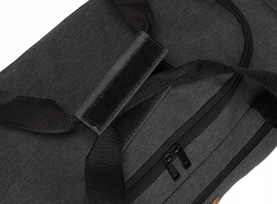 Pojemna torba sportowo-podróżna z poliestru Czarna