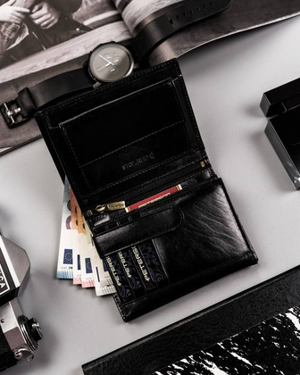 Skórzany portfel męski na karty