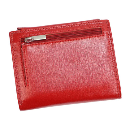 Skórzany portfel damski z ozdobnym zapięciem