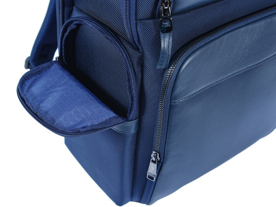 Duży plecak miejski Aeronautica Militare Task niebieski