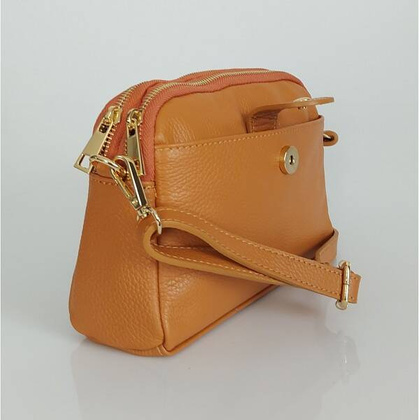 Włoska skórzana listonoszka ,dwie komory złote okucia Vera Pelle Camel VPG38C