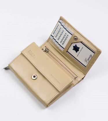 Skórzany portfel damski zamykany na zatrzask