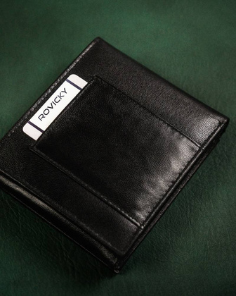 Skórzany portfel męski bez zapięcia zewnętrznego