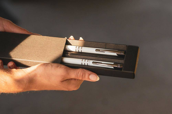 Zestaw piśmienniczy metalowy