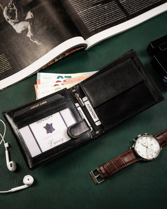Skórzany portfel męski bez zapięcia zewnętrznego