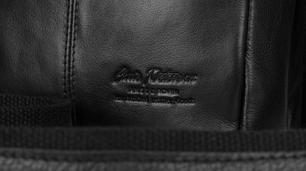 Listonoszka męska ze skóry naturalnej Peterson