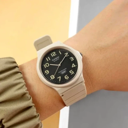 Zegarek Unisex Kremowy Casio MQ-24UC-8BDF + BOX (zd629g)