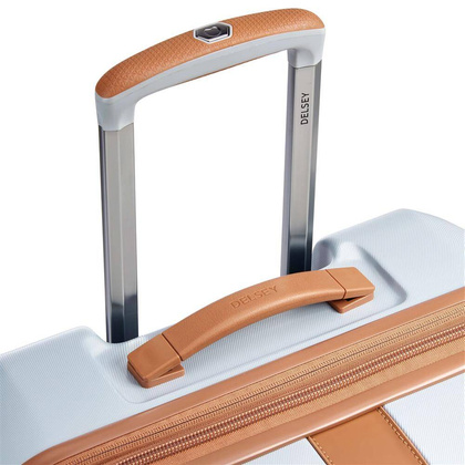 Delsey Promenade Hard średnia srebrna walizka na kółkach 66 cm