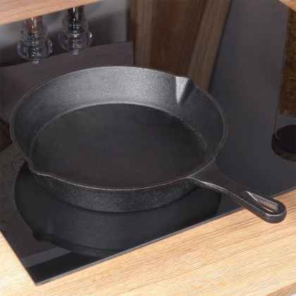 Patelnia żeliwna okrągła talerz żeliwny 25 cm indukcja