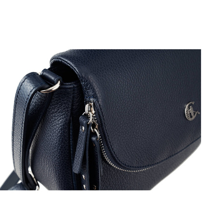 Torebka Canaletto ze skóry naturalnej – elegancja i funkcjonalność w jednym TD717