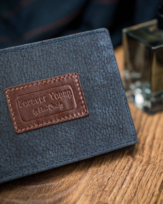 Piękny kolorowy portfel męski skórzany