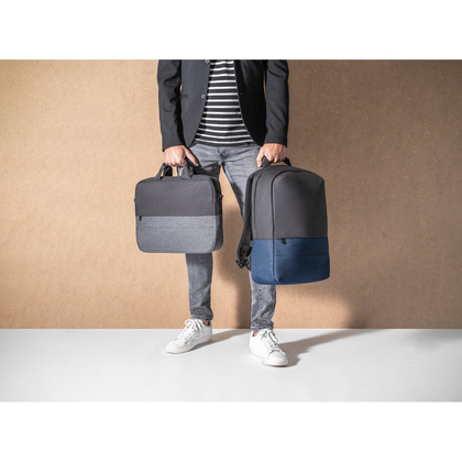 GENOA BPACK. Plecak antykradzieżowy z poliestru 600D o wysokiej gęstości pochodzącego z recyklingu
