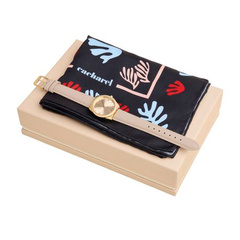 Zestaw upominkowy Cacharel zegarek i apaszka CFM535N + CMN535X