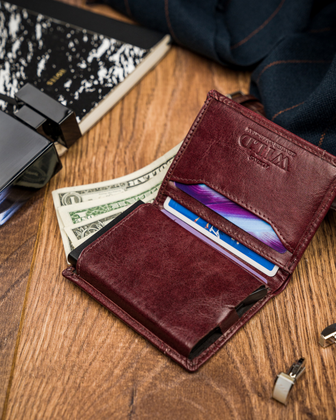 Mały, skórzany portfel z ochroną rfid stop