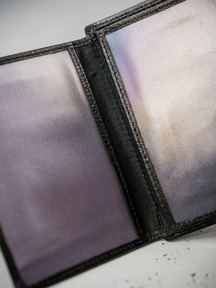 Męski duży portfel skórzany, pionowy z zapinką i ochroną rfid