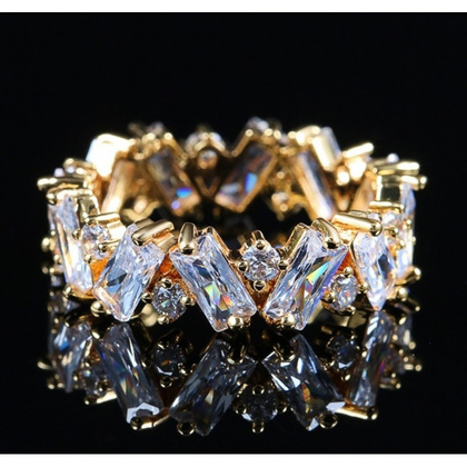 Pierścionek pozłacany stal chirurgiczna platerowana złotem, cyrkonie PST859B