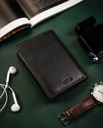 Elegancki, skórzany portfel męski