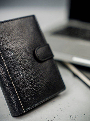 Męski duży portfel skórzany, pionowy z zapinką i ochroną rfid