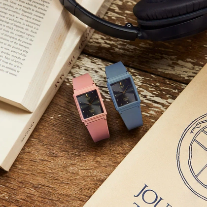 ZEGAREK DAMSKI CASIO MQ-38UC-4A + BOX (zd598k)