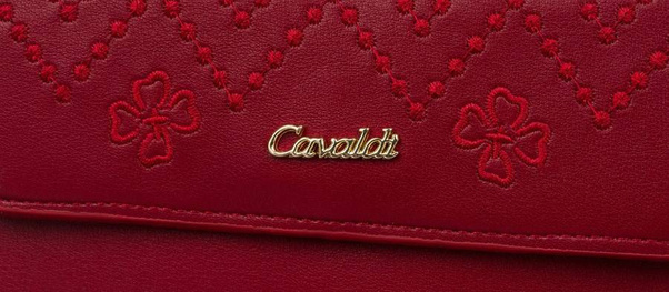 Portfel-kopertówka z haftowaną klapką — Cavaldi