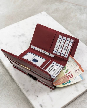 Elegancki portfel damski z lakierowanej skóry naturalnej