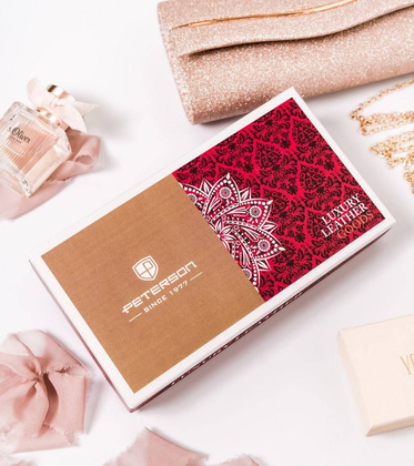 Skórzany portfel damski z zewnętrzną kieszenią