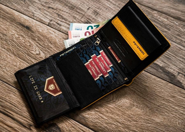 Skórzany portfel męski z kontrastowym obszyciem