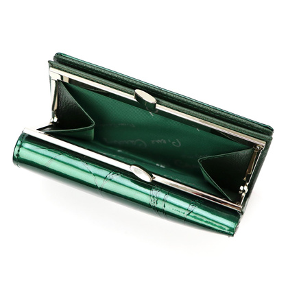 Średniej wielkości skórzany portfel Pierre Cardin