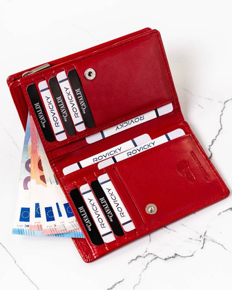 Skórzany portfel damski z dużą sekcją na karty płatnicze