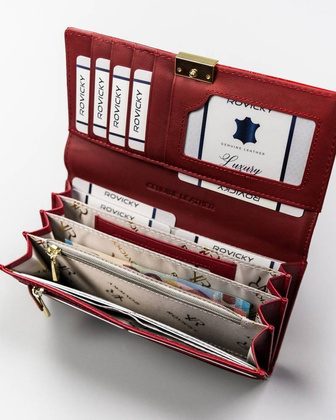 Portfel damski z lakierowanej skóry naturalnej zamykany na zatrzask