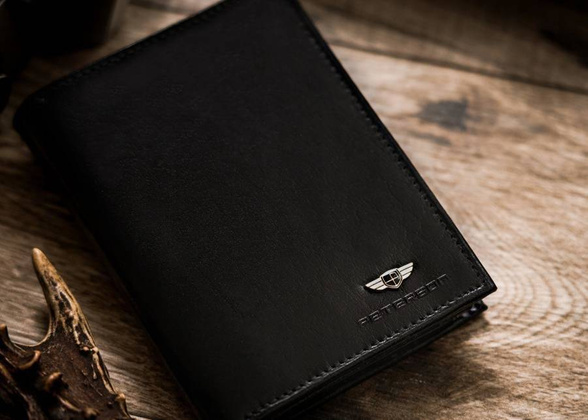 Portfel męski ze skóry naturalnej Peterson Czarny