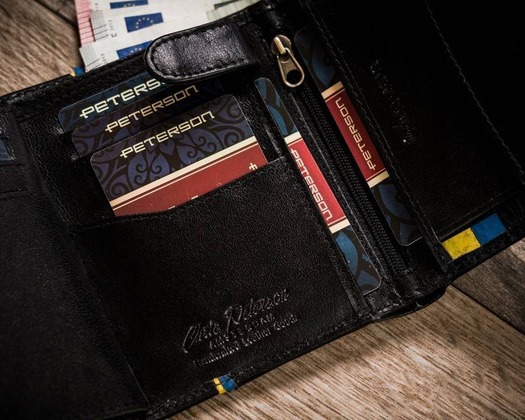 Skórzany portfel męski bez zapięcia z systemem rfid