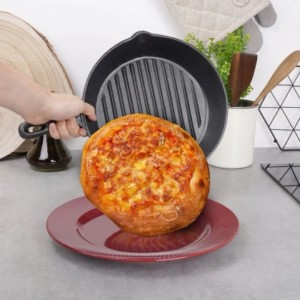 Patelnia żeliwna grillowa okrągła do grillowania 24 cm