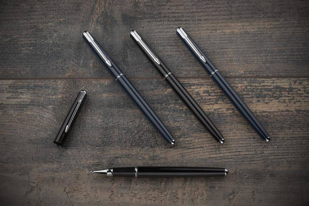 Pióro kulkowe UPOMINKARNIA GLOW Niebieskie