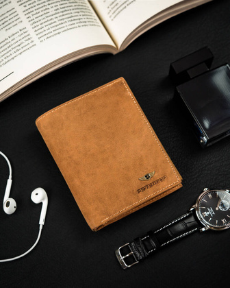 Skorzany portfel meski z systemem RFID Protect