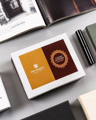 Średni portfel damski ze skóry naturalnej