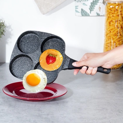 Patelnia do jajek granitowa 4 otwory BLACK LINE 19 cm
